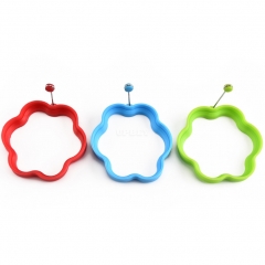 Flower Shape Silicone Fried Egg Pancake Maker with Handle Mold Kitchen Baking Accessories green