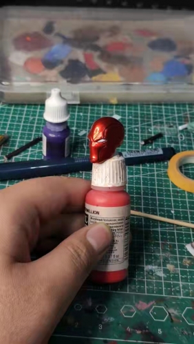 red hoodd(Metallic paint) headsclpt 1:12