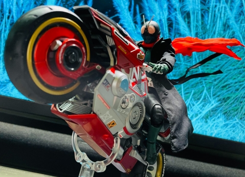 shf Kamen Riderr Black trench coat 1：12