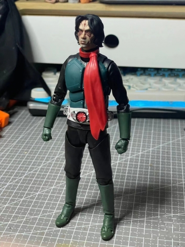 SHF new Kamen Rider makeover headsculpt 1:12