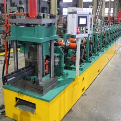 Roll forming macine for storage rack