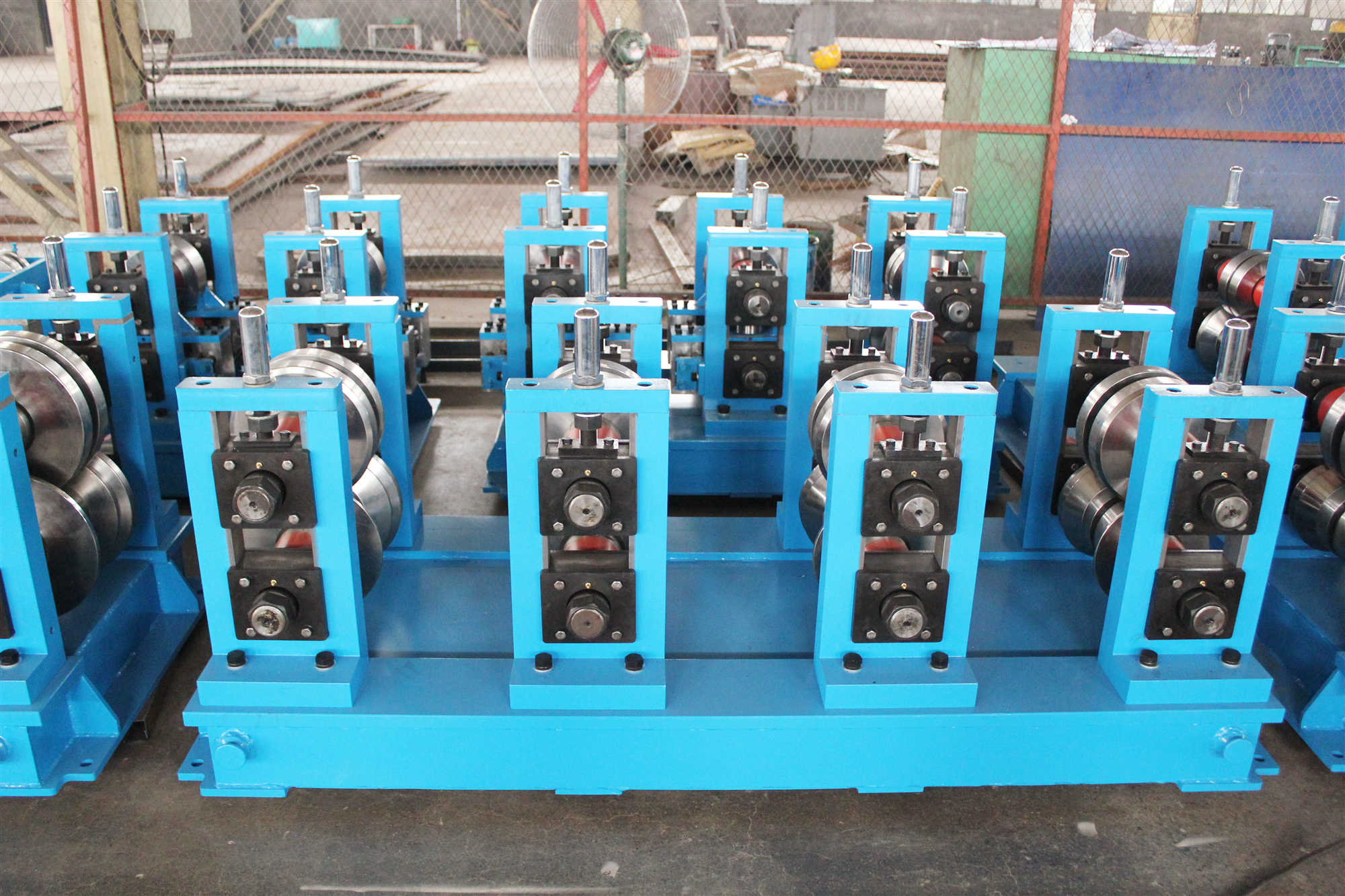 Quick Change Roll Forming Machine