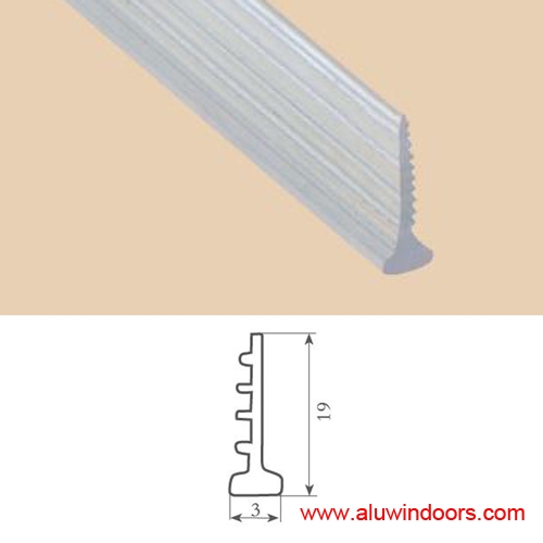 Mesh Screems white sealing pipe