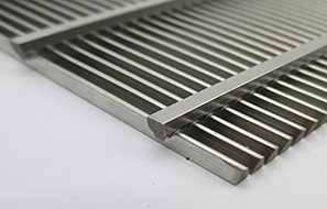 Can the Wedge Wire Screen Panel be used in the harsh environment?