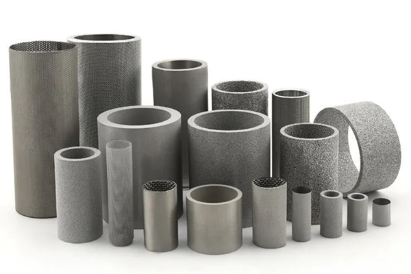 Durable sintered stainless steel filter element for gas filtration