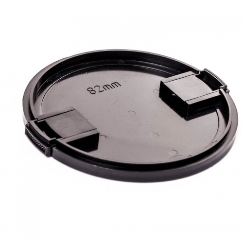 Side pinched lens cap for 82mm86mm