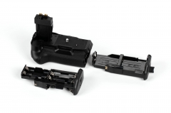 Battery Grip for Canon EOS 550D 600D 650D 700D T2i T3i T4i Camera as BG-E8 LP-E8 LC7738