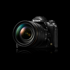 Nikon D780