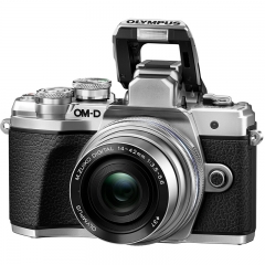 Olympus OM-D E-M10 Mark III