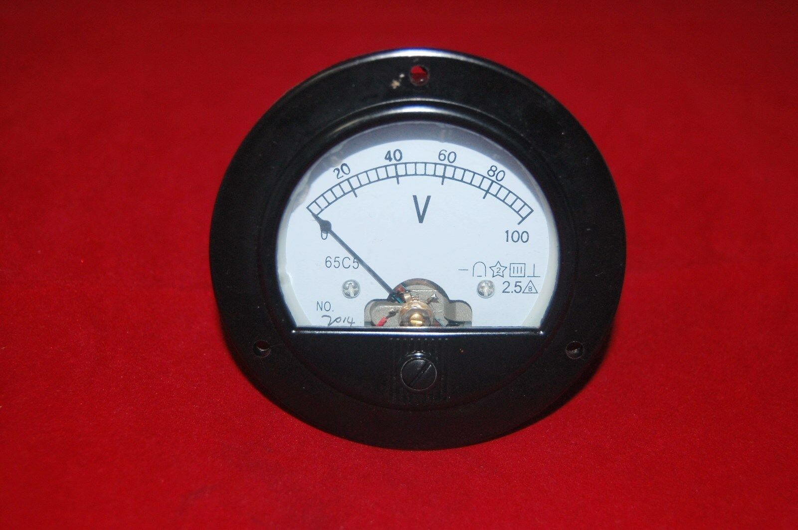 DC 0-100V Analog Voltmeter Voltage Panel Meter Dia. 90mm DH62 direct Connect