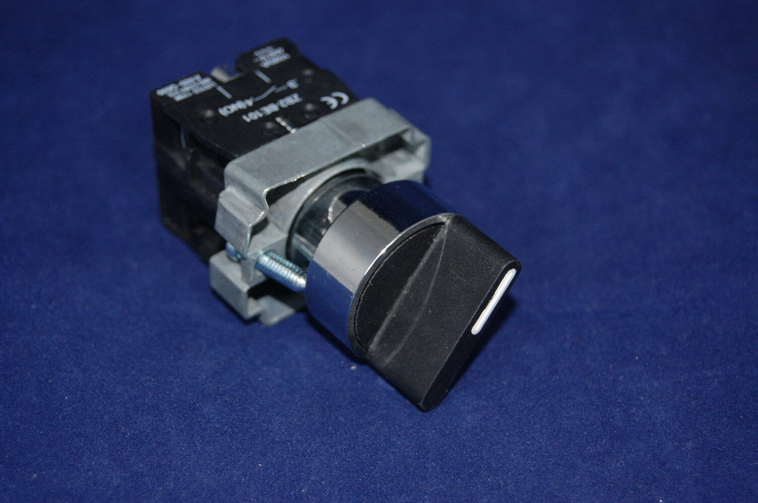 2PCS  22mm Select switch 3 Position  Fits XB2BD33C Selector Switch Mantainted