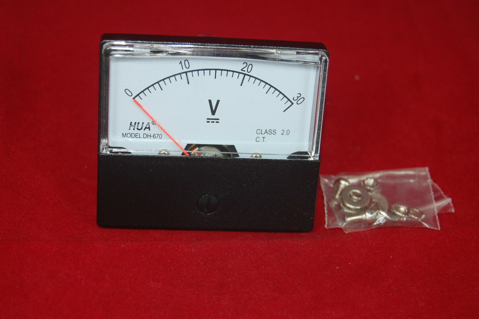 1PC DC 0-30V Analog Voltmeter Panel Voltage Meter  60*70MM  directly Connect