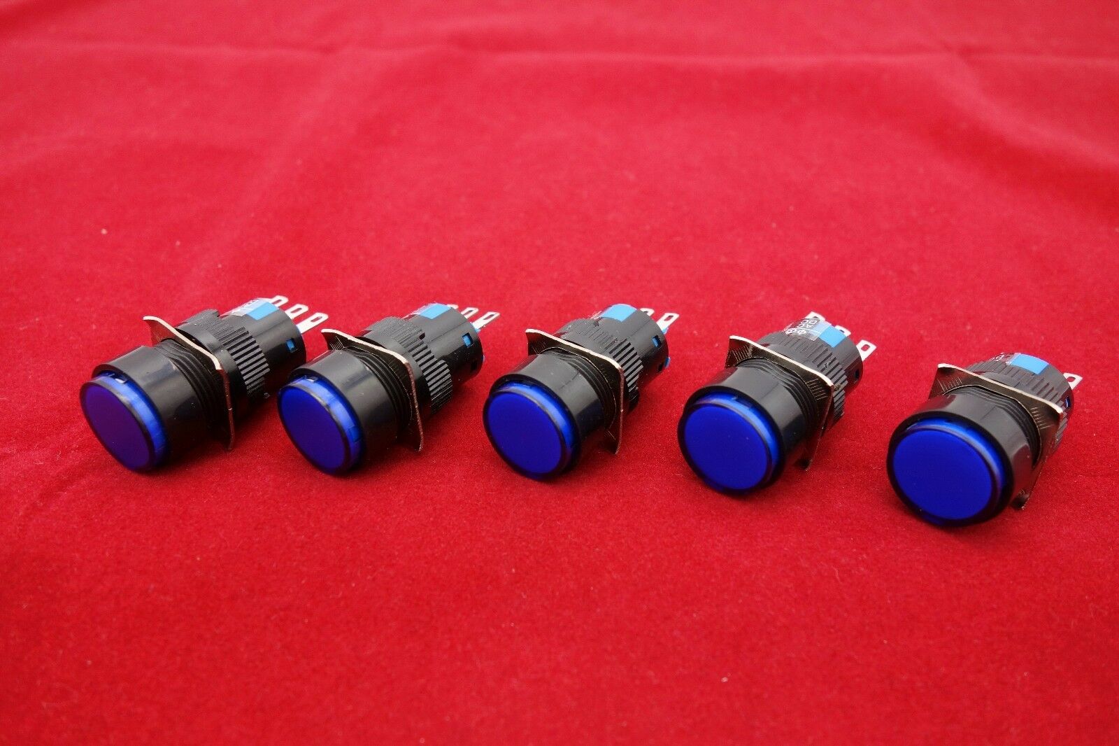 5PCS 16MM Blue ROUND Momentary PUSH BUTTON SWITCH 3 PINS 250V 3A