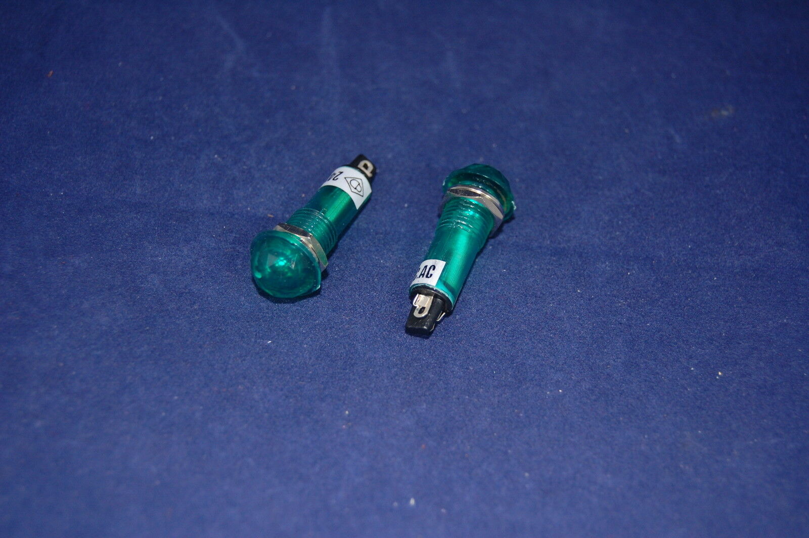5Pcs 12V AC/DC 10mm Green Plug in Incandescent Pilot Lights Fresnal Dome Caps