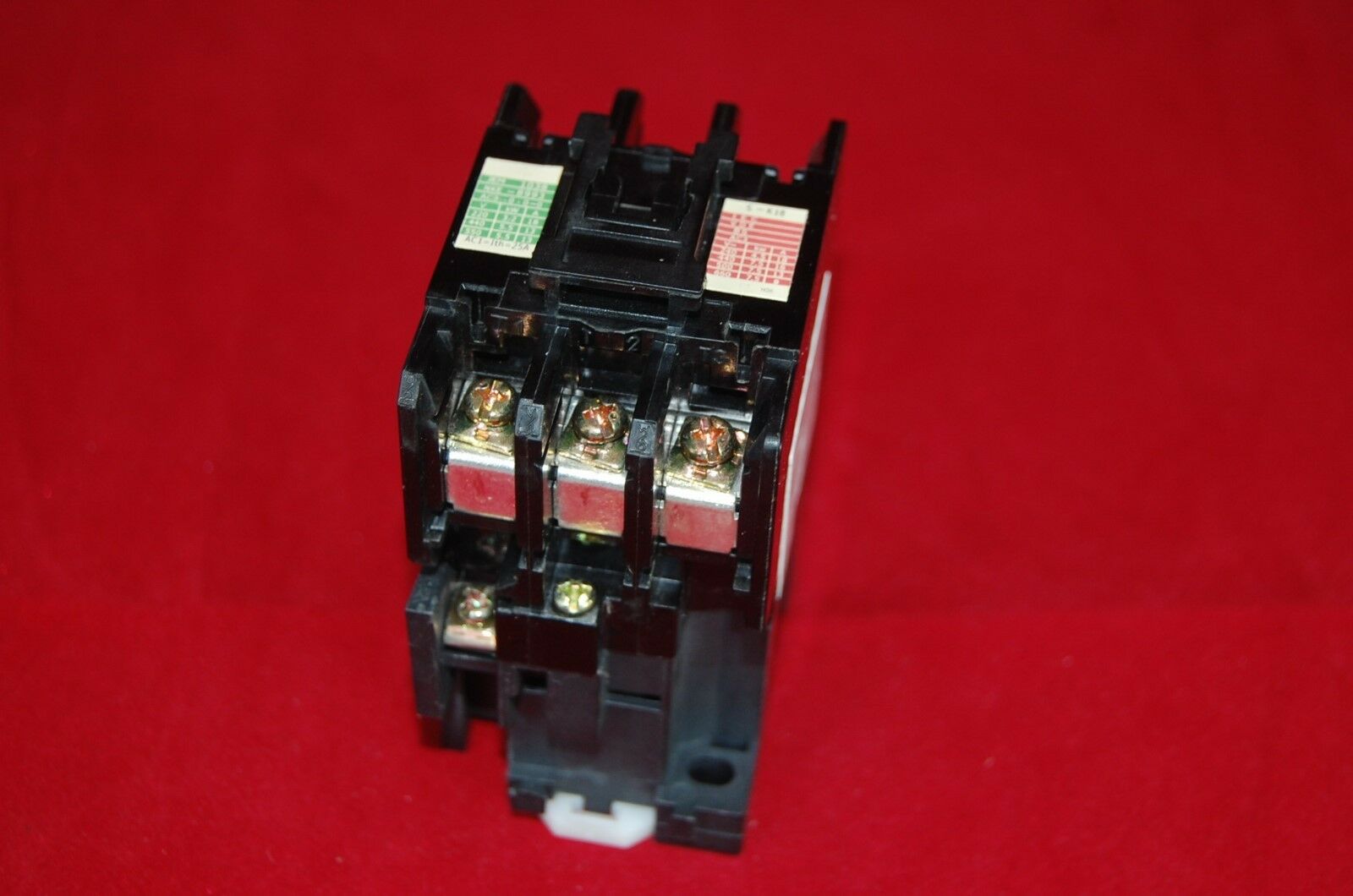 ONE NEW FITS S-K18 AC CONTACTOR 22A COIL 120 AC 50/60HZ