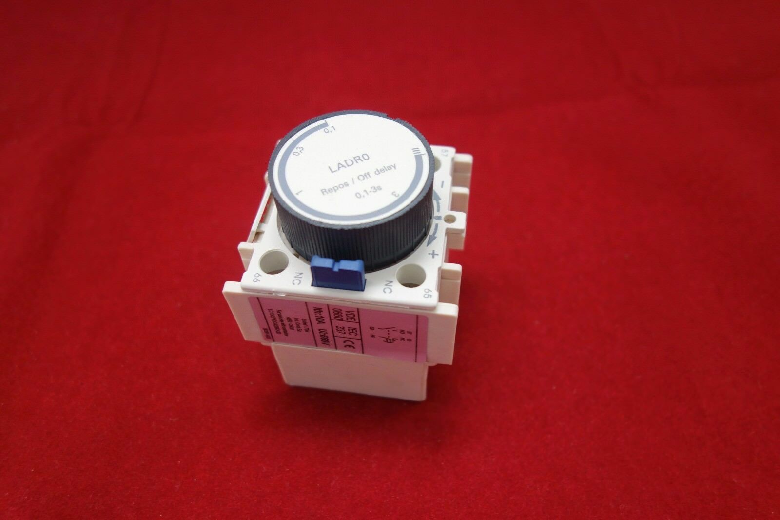 1PC FITS LADR0 OFF Delay timer 0.1-3S use for LC1D new type AC Contactor