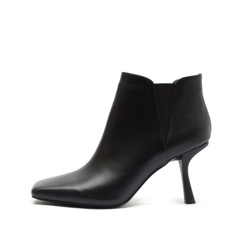 Hannah Black Leather Ankle Boots