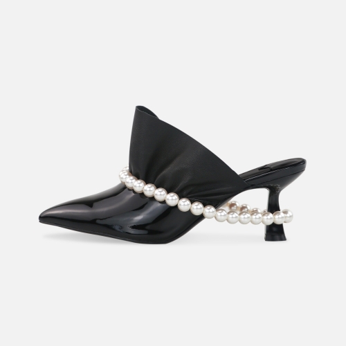 Erin Black Patent Leather Pearl Sandals