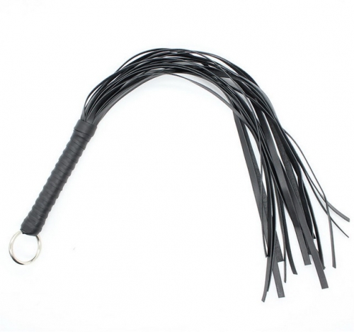 MOG Iron ring black leather whips