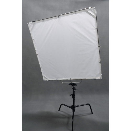 #3034 1/4 Grid Flag Tie-Back