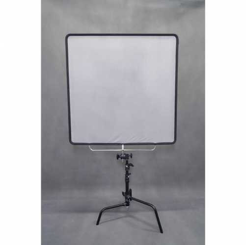 White Net Scrim Flag Fixed 4 x 4'