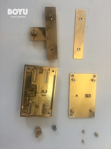 Unveiling the Complex Hardware Inside
