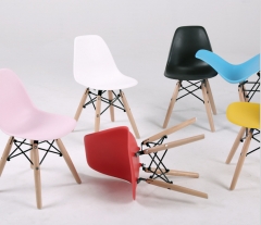 Kids Eames Chair