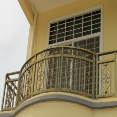 iron balcony guardrail/ventana de tiara/fenêtre de diadème