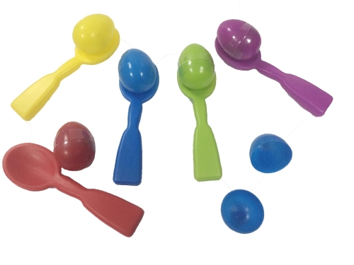 Spoon & Egg Carrying Game 7.5"