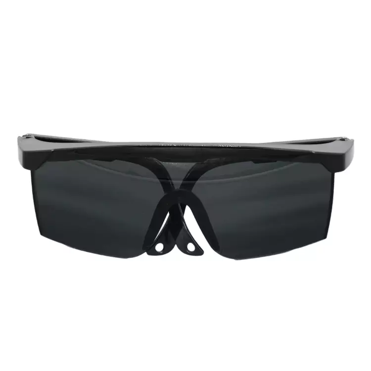 Safety Glasses or Goggles Protection from Fog