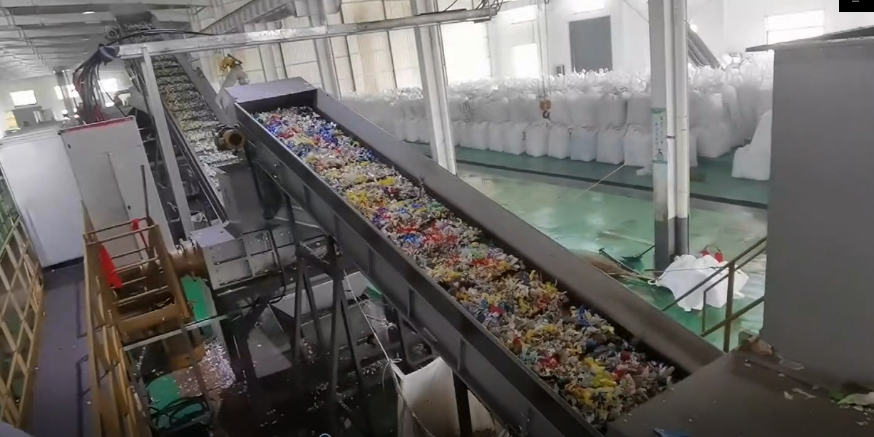 Usine de recyclage de films plastiques