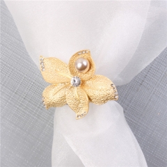 Gold Diamond Flower Napkin Rings for Wedding