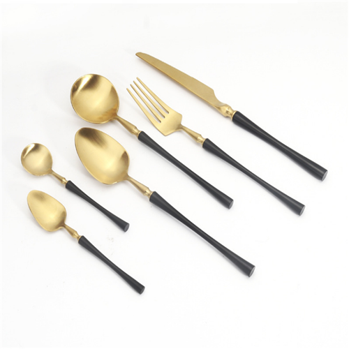 Luxury Tableware Matte Color Flatware Gold Cutlery For Spoons Forks Knives