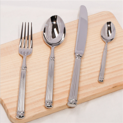 Portable 4 pcs Stainless Steel Silver Cutlery Set