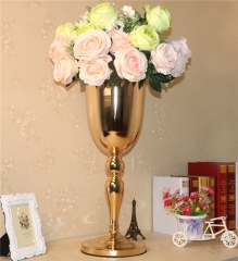 Classic Flower Metal Vase Antique Iron Gold Bowl Vase