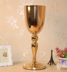 Classic Flower Metal Vase Antique Iron Gold Bowl Vase