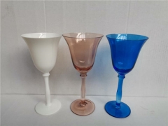 Wholesale Handmade Clear Red Colored Wine Glass With gold sliver rim