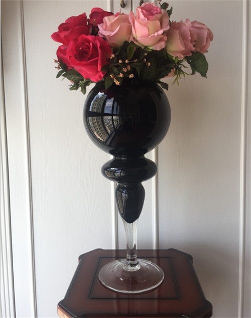 Handmade Ball Shaped Glass Candle Holder With Stem