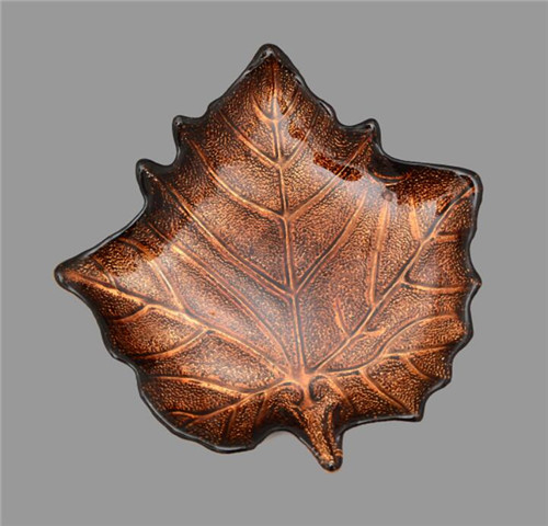 Cheap Wholesale Colorful Brown Dish Glass with Leaf Shape