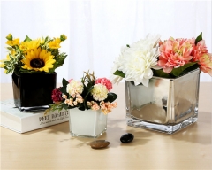 White Black Silver Colored Flower Arrangement Pressed Crystal Square Glass Vase