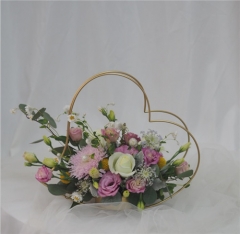 Wholesale Heart Shaped Metal Party Candle Holder With Handle