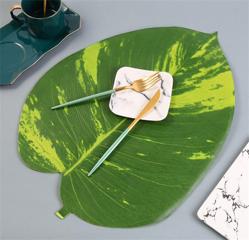 Leaf Shaped Dining Table Place Mat