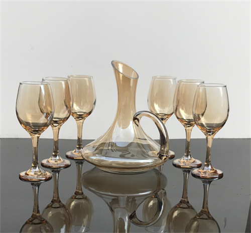Handblown Hammered Clear Water Glass With Gold Rim