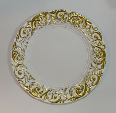 Platos de Lujo y Elegancia: Platos Cargadores para Bodas de 13