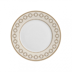 Elegantes Porzellangeschirrset mit komplizierten goldenen geometrischen Mustern für zeitlose Hochzeittischdekorationen