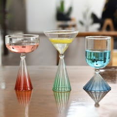 Taza de Helado Rayada Creativa - Copa de Vidrio con Degradado de Lujo Ligero, Resistente al Calor, Vaso de Pico de Cuerno