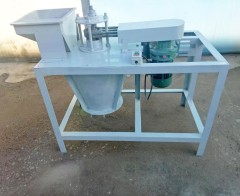 Automatic Black Walnut Shelling Sheller Shell Cracking Machine To Get Kernel