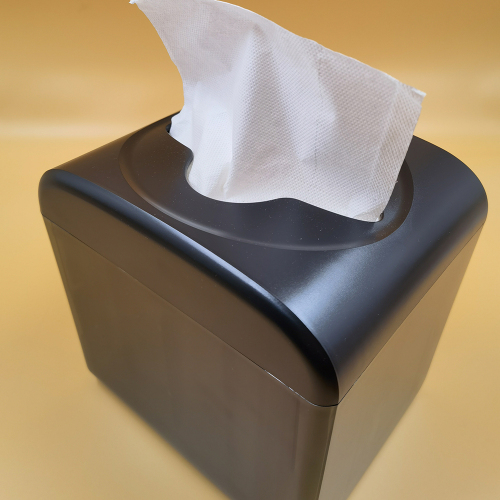White Wide Interfold 6 1/2" x 8 1/2" Dispenser Napkin - 6000/Case