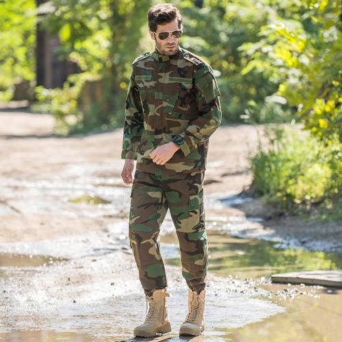 Vestido del ejército uniforme de la ropa del traje militar del Solider del bosque