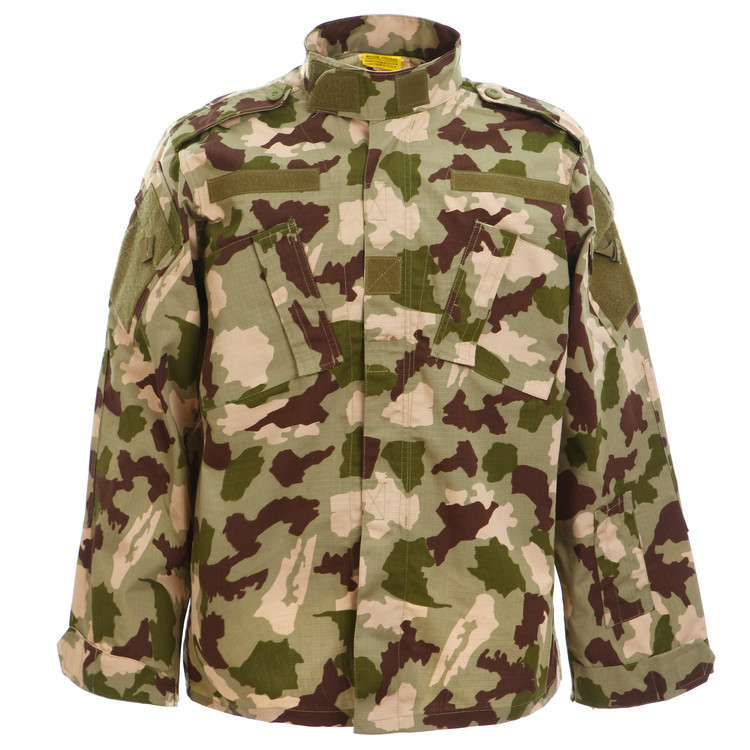 Militärische UNIFORM NEUE ARRIVE MULTILATERALE JUNGLE CAMOFLAGE BEKLEIDUNG